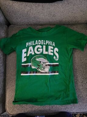 NFL Green Philadelphia Eagles Kids Graphic Tee